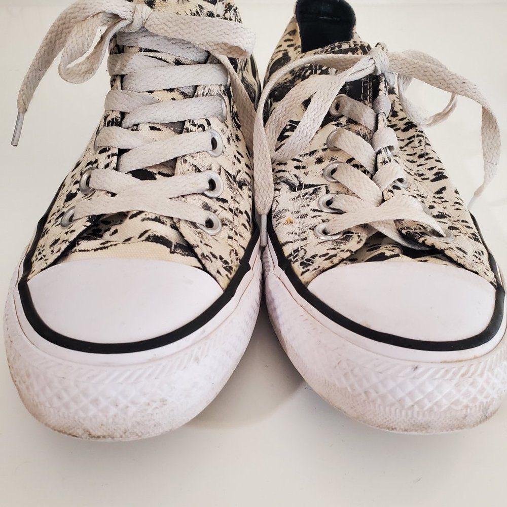 Converse Low Top Sneakers in Black and Cream Splatter - Picture 3 of 10